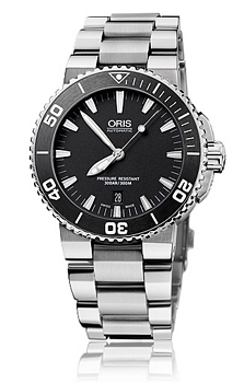 Oris Divers Aquis Date Svart/Stål Ø43 mm Oris Divers Aquis Date Svart/Stål Ø43 mm