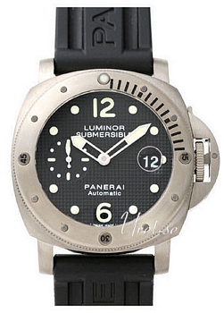 Officine Panerai Contemporary Luminor Sub 300 Meter Titanium Officine Panerai Contemporary Luminor Sub 300 Meter Titanium